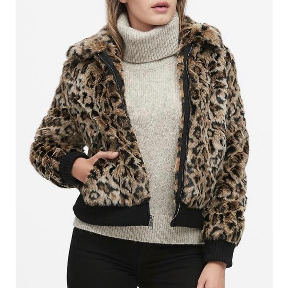 Banana Republic Faux-fur leopard animal print bomber jacket XSP